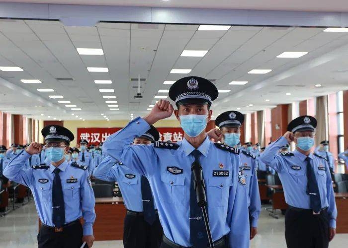 普通人想当警察的条件(初中毕业中专警察学校)-图1