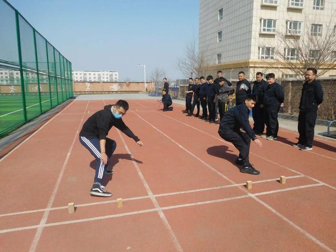 辅警体能测试考什么(面试常见问题及回答技巧)-图1